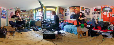 The (close) Encounters Project - Part 09 - Los Dedos - Dutch Rock Band - HDR Panorama portret  