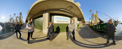 The (close) Encounters Project - Part 08 - The Harbor Five - HDR Panorama portrait - Copyright © Bob Groothuis