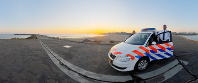 HDRI panorama portret recording of a Dutch police woman & police man - Part 1 - the (close) Encounters Project